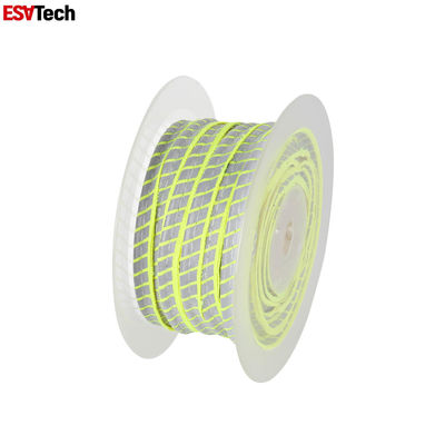 Cousez sur l'attache polarisée réfléchie de bande et siffler tissu large de 20mm Tracksuits le rétro