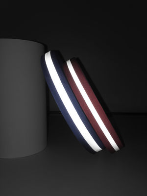 Les chaussures cousent sur le transfert de chaleur bleu de jacquard de sangle réfléchie imprimant Logo Polyester Strip
