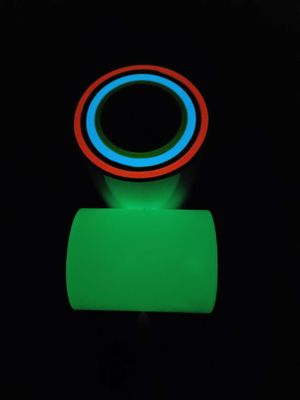 Autocollant adhésif fluorescent de film de vinyle de petit pain de vinyle de feuille de bande tactique phosphorescente de sécurité