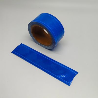 La visibilité élevée faite sur commande cousent sur bande réfléchissante bleue de PVC pour le poteau de signalisation de bande de sécurité d'habillement