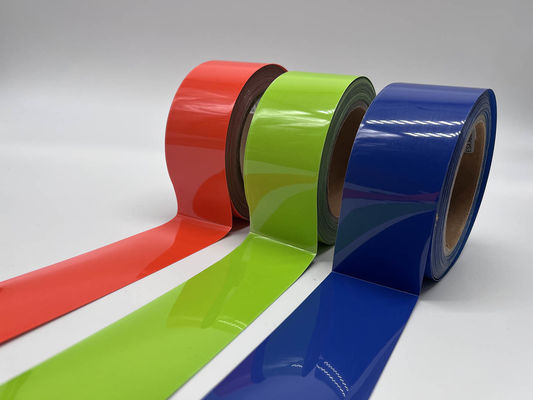 1 mm - 2,5 mm épaisseur Transfert de chaleur bande réfléchissante Couleurs personnalisées pour les vêtements de mode